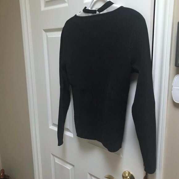 Cute Mexx Black V Neck Sweater with Pretty looped yarn on Neckline - Picture 8 of 9